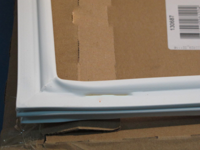 Уплотнитель двери